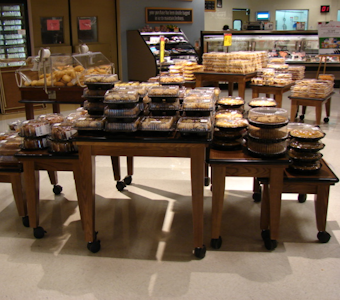 table displays for grocery stores